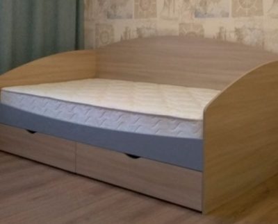 Односпальная детская кровать